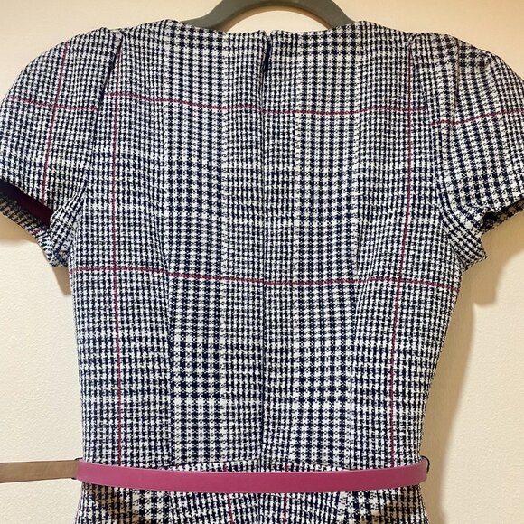 *NWT* Made in Canada Check-Print V-Neck Belted Dress (with pockets!) - Size XXS - Picture 5 of 16